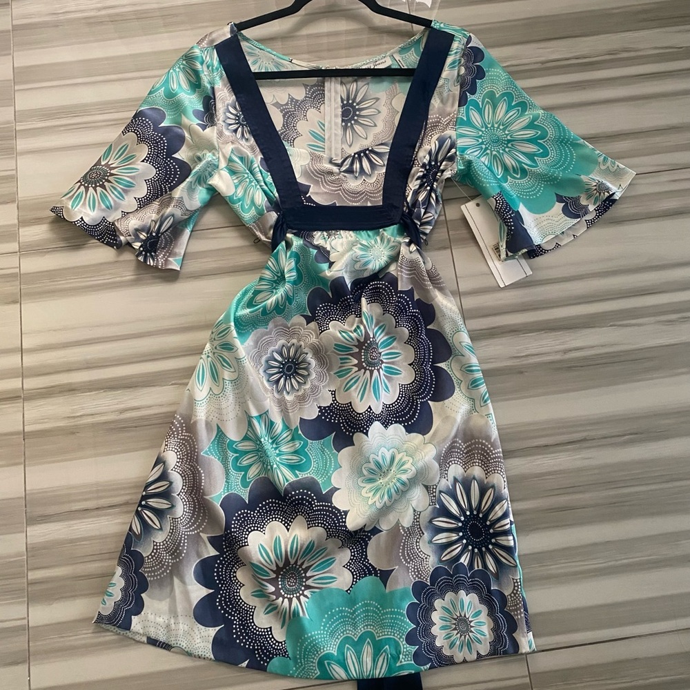 Guess kimono silk Floral Dress